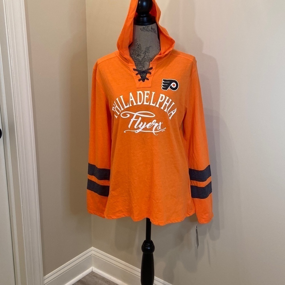 flyers long sleeve hooded tshirt new large Philadelphia